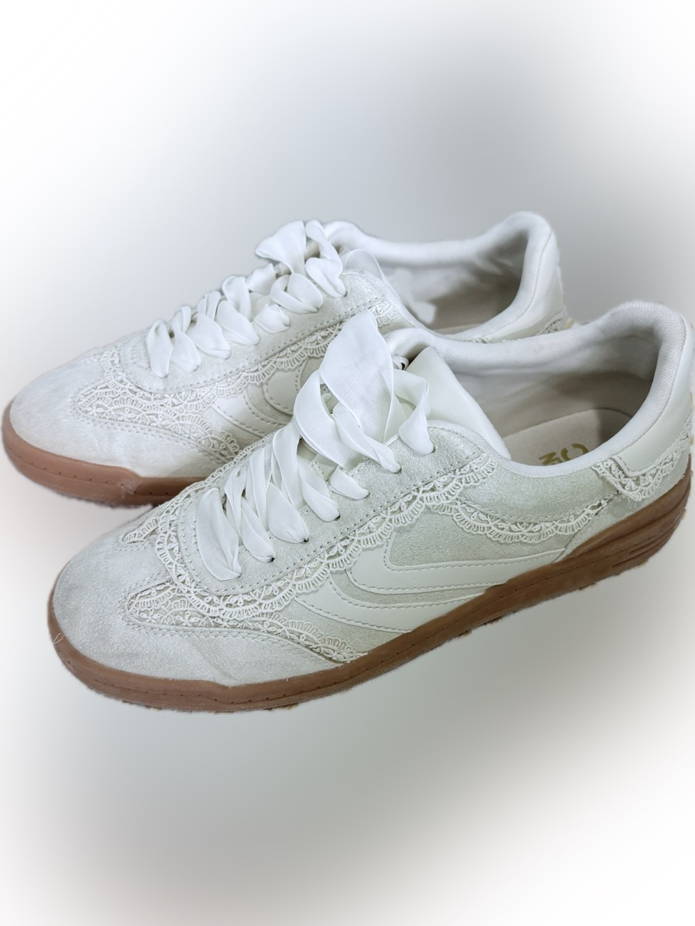Madden NYC Lace Accent Women's Sneakers